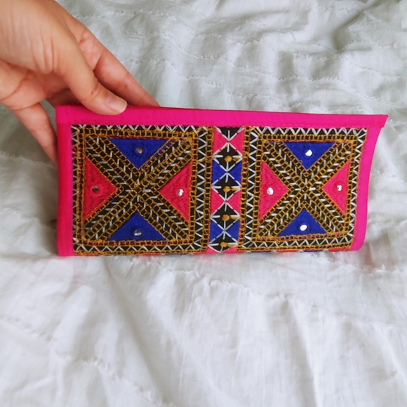 Bollywood Clutch Purse - Picture 2 of 5